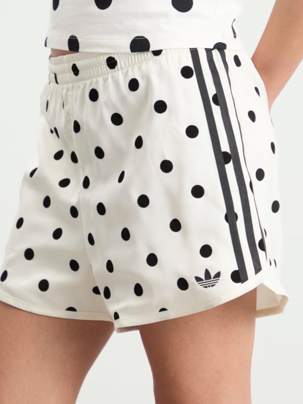 NWT adidas Polka Dot Sprinter Shorts, Off-white & Black - Picture 6 of 10